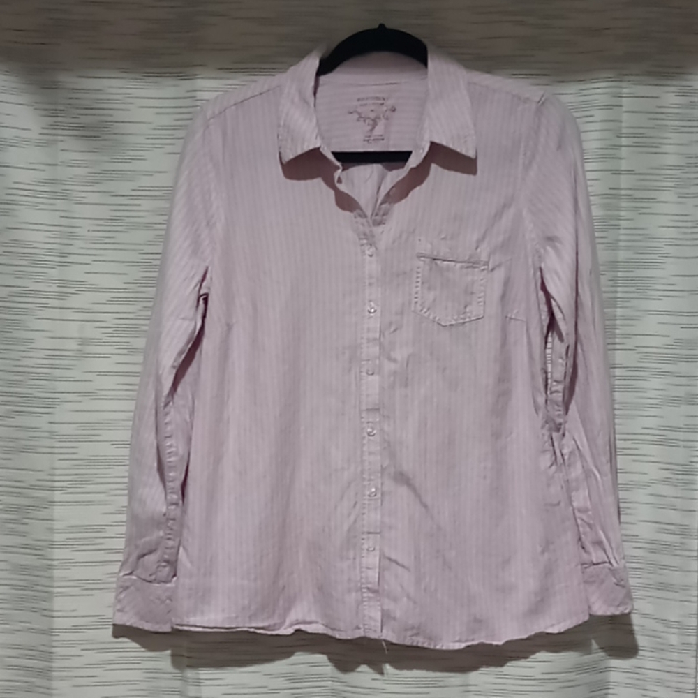 Long sleeve, button up